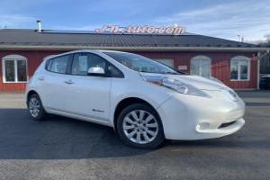 Nissan Leaf 2016 S 6.6 kw, Recharge 110v/220v et chademo 400v, 8 roues 8 pneus inclus $ 12941