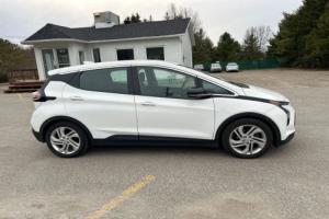 Chevrolet Bolt 2023 EV LT $ 25943