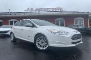 Ford Focus 2017 BEV Batt. 33.5kwh, chargeur 6.6 Kwh,Chargeur 400v combo , 8 pneus inclus * Garantie prolongée 12 mois/12 000 km incluse, possibilité de surclassement $ 22941
