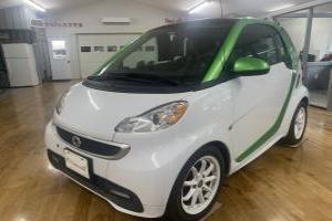 Smart Fortwo 2014 Electric drive, toit panoramique, 8 roues et pneus $ 7941